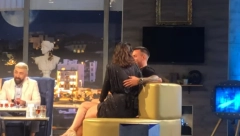 EVO ŠTA SU MATEJA I MINA RADILI DOK SU KAMERE BILE UGAŠENE Novopečeni par nije mogao da ostane suzdržan (FOTO)