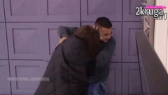 ZARILA NENADU NOKTE U LICE Stravične scene Miljane Kulić u rijalitiju, zadrugarka doživela nervni slom (VIDEO)