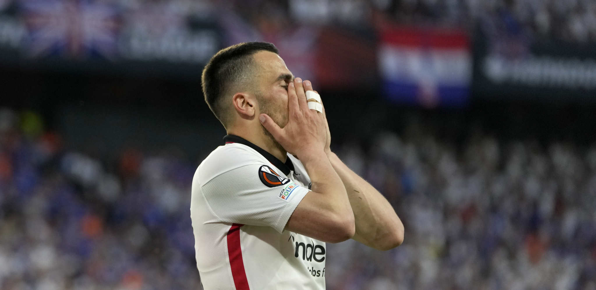 VELIKO PRIZNANJE ZA SRBINA Filip Kostić najbolji igrač Lige Evrope