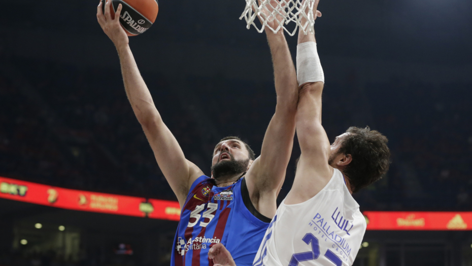 REAL U ZAVRŠNICI ZA INFARKT BOLJI OD BARSELONE Kataloncima malo i +13, Madriđani protiv Efesa za trofej