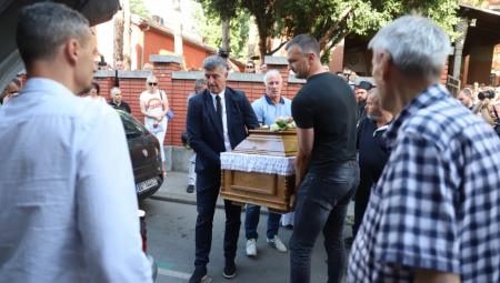 TELO MATEJA PERIŠA DOPREMLJENO U SPLIT Evo gde će počivati tragično preminuli mladić