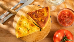 Suzbija apetiti, stvara osećaj sitosti: Dodajte ovaj sastojak u pržena jaja i salo sa stomaka će se istopiti