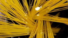 PUSTITE PRVO DA VODA DA PROVRI? Ovo je greška koju svi pravimo prilikom kuvanje testenina, zbog toga nije kao u restoranima!