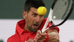 BILO JE MNOGO UDARANJA PESNICAMA Nole ponašanjem šokirao svet tenisa