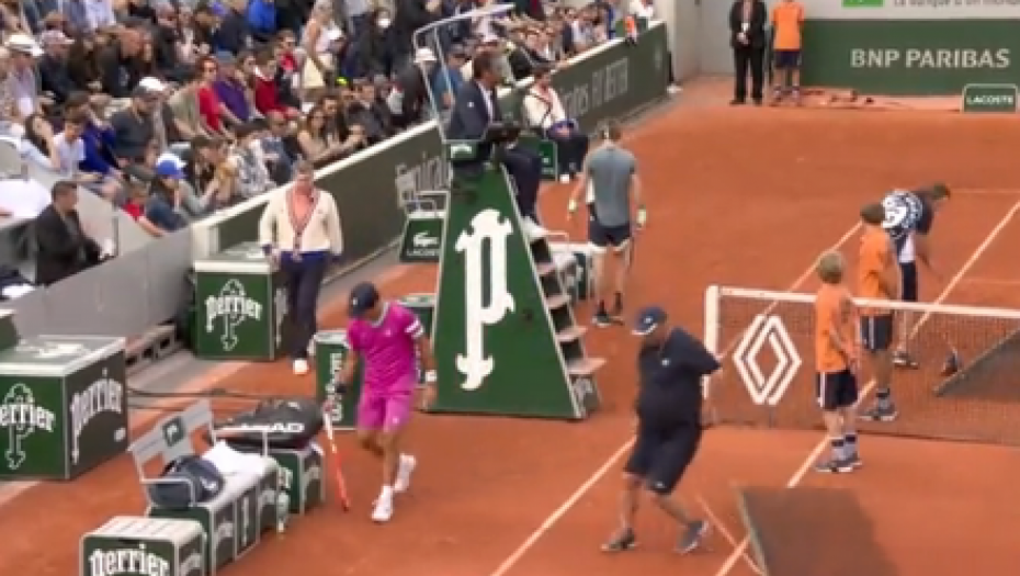 PRVI VELIKI SKANDAL U PARIZU Rubljov doživeo pomračenje, mogao da otkine glavu klincu, Novaka bi izbacili zbog ovoga (VIDEO)