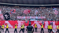TRENER MORA BITI ZDRAV Navijači Zvezde prozivaju Stanojevića