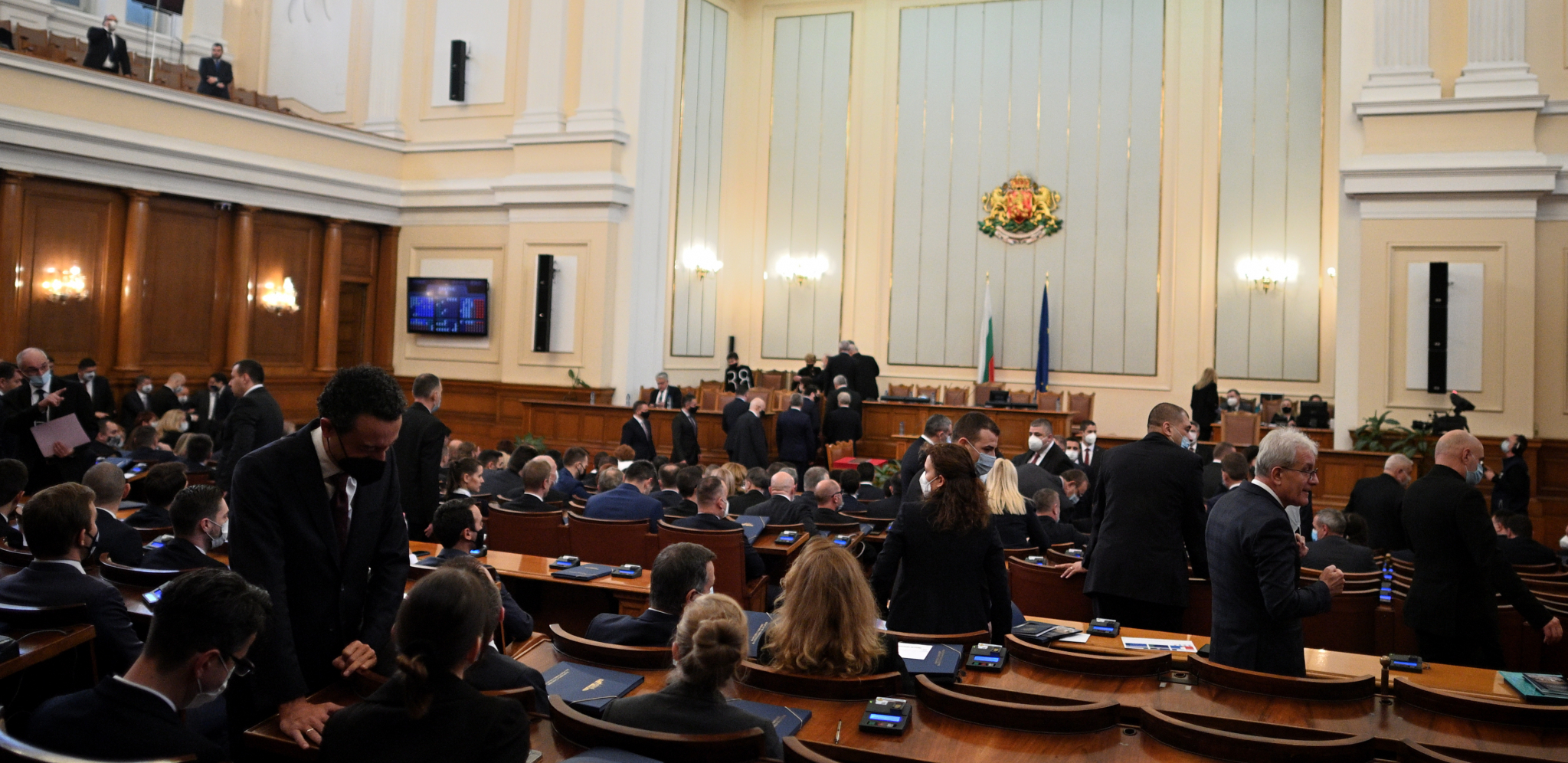 KOMŠIJE HOĆE DA SE UKLJUČE U RAT! Parlament doneo odluku: Poslati vojnu pomoć Ukrajini!