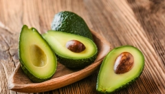 KAKO NAJLAKŠE ZASADITI AVOKADO Vaša biljka će bujati, ako budete pratili ove korake