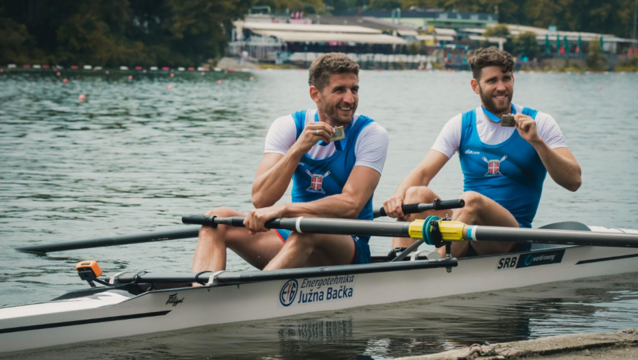SVETSKI KUP U VESLANJU 2022 Mačković i Vasić osvojili bronzu u takmičenju na Adi Ciganliji (FOTO GALERIJA)