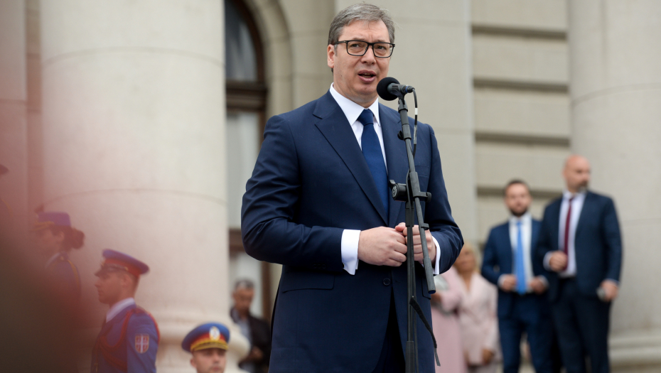 TAČNO U PODNE Predsednik Vučić objavljuje važnu odluku!