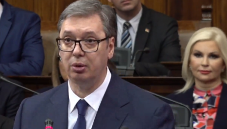 VUČIĆ SUTRA U VRANJU Posetiće Centar za azil u kome su smešteni izbegli iz Ukrajine