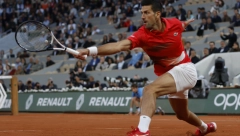 OVO MOŽE SAMO NOVAK Đoković bio na konopcima, a onda je napravio čudo