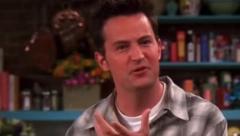 NIKADA GA NE BISTE PREPOZNALI Svi smo ga obožavali u seriji "Prijatelji", a sada Čendler više ne liči na sebe! (FOTO)