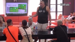 ŽIVIŠ 9 MESECI NA GRBAČI... Miki Đuričić urnisao zadrugarku zbog ponašanja i foliranja, digla se cela Bela kuća na noge, nastao opšti haos
