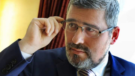 INTERVJU NEDELJE Nemanja Starović, državni sekretar u Ministarstvu spoljnih poslova, o gorućim temama: Kad GRME RATNE TRUBE, argumenti se slabo čuju