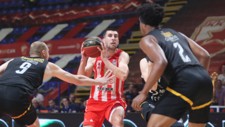 ISTORIJSKI OKRŠAJ "VEČITIH" Poznato kada Zvezda i Partizan igraju međusobni okršaj u Evroligi