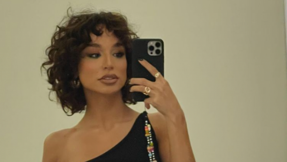 NI KOSU NIJE OPRALA! Edita pravo sa bazena došla na događaj, svi zatečeni njenim izgledom!