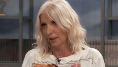 ZAMENILA CENTAR BEOGRADA SREMČICOM Poznata pevačica napravila mali raj, džakuzi u dvorištu, a mnogi bi joj pozavideli na ovome