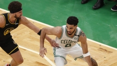 LEGENDA PODIGLA GLAS "NBA liga liči na takmičenje u šutiranju trojki"