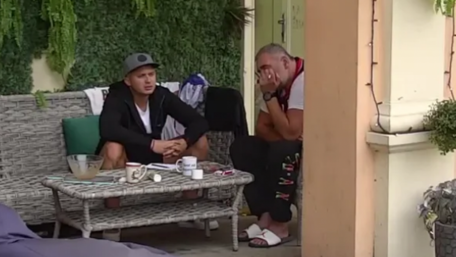 NISU JEDNO ZA DRUGO Miki i Karić opleli po Aleksandri i Dejanu, koga god je j*bo on se zaljubio