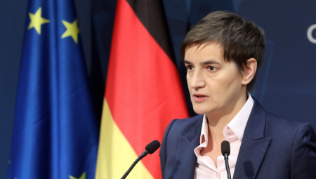 PREMIJERKA BRNABIĆ ODGOVORILA KORAĆU: Dovoljno je čitati Jutarnji list da znate da je pre 4 dana izjavio: "Jasenovac je samo mit"