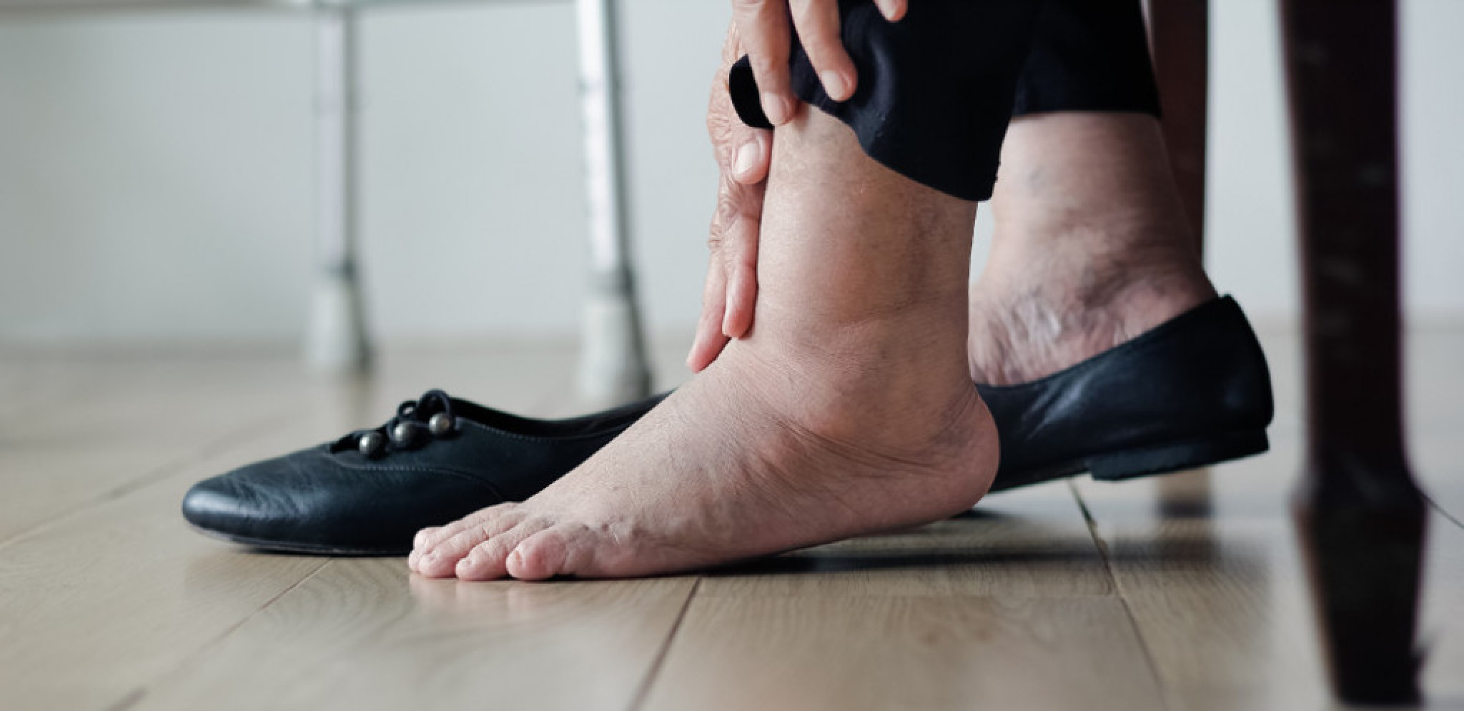 AKO PRIMETITE OVE PROMENE, ODMAH SE JAVITE LEKARU Ukazuje na krvni ugrušak, može se naći blizu srca, mozga ili pluća