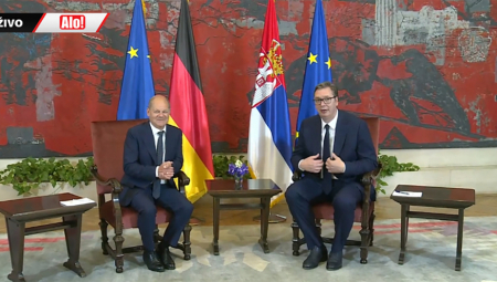 KAD DAJE ŠOLC - APLAUZ, KAD DAJE VUČIĆ - NAPADI Strašno licemerje tajkunskih medija i dela opozicije u Srbiji