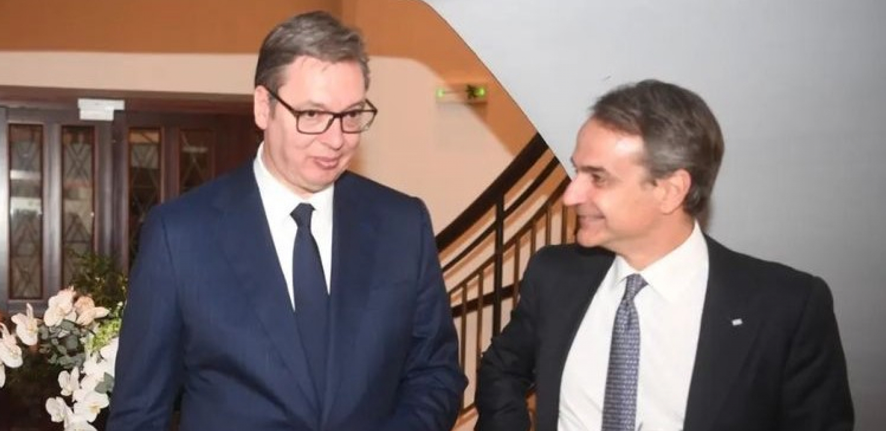 VUČIĆ DOPUTOVAO U GRČKU, DOČEKAO GA MICOTAKIS Predsednik u Solunu na važnom sastanku sa šefovima evropskih država, ovo je poručio građanima Srbije (FOTO)