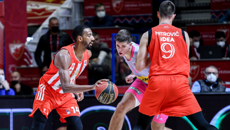 CRVENO-BELA ŠUTERSKA KLINIKA Zvezdine 22 trojke i 114 poena, Ivanovićeva partija sezone - Mega nije imala šanse u prvom meču polufinala Superlige