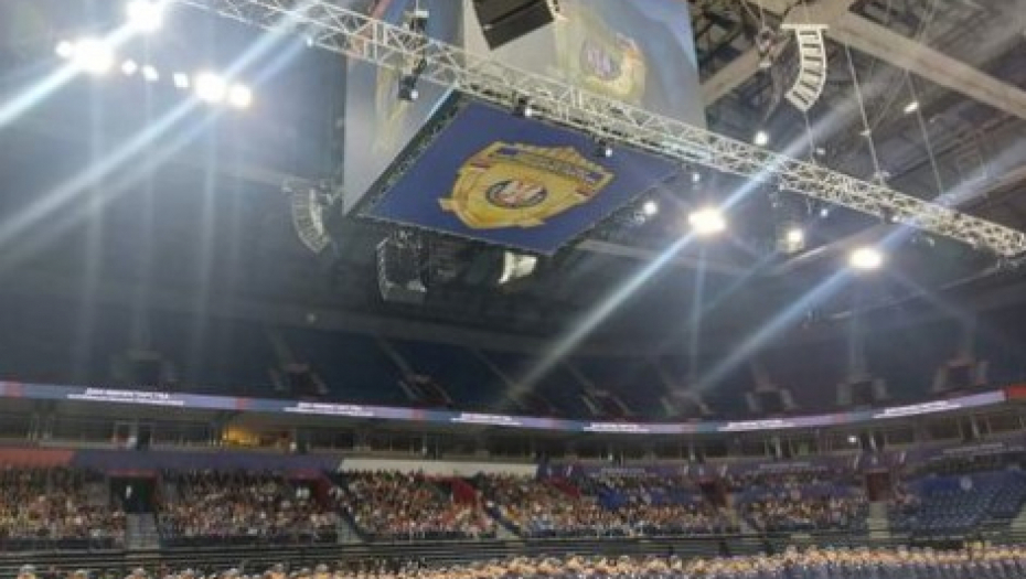 VELIČANSTVEN PRIZOR U ARENI U Beogradu se obeležava Dan policije i MUP-a