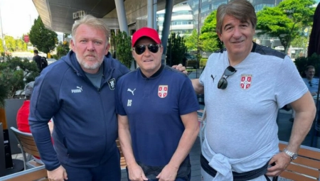 TO NIJE NORMALNO Legenda Zvezde progovorila o odnosu navijača sa Piksijem