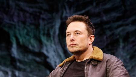 I VUK SIT I OVCE NA BROJU Pentagon i Mask lako pronašli "srećnog" finansijera! Ali ostaje pitanje: Za ko­ga ra­di milijarder?