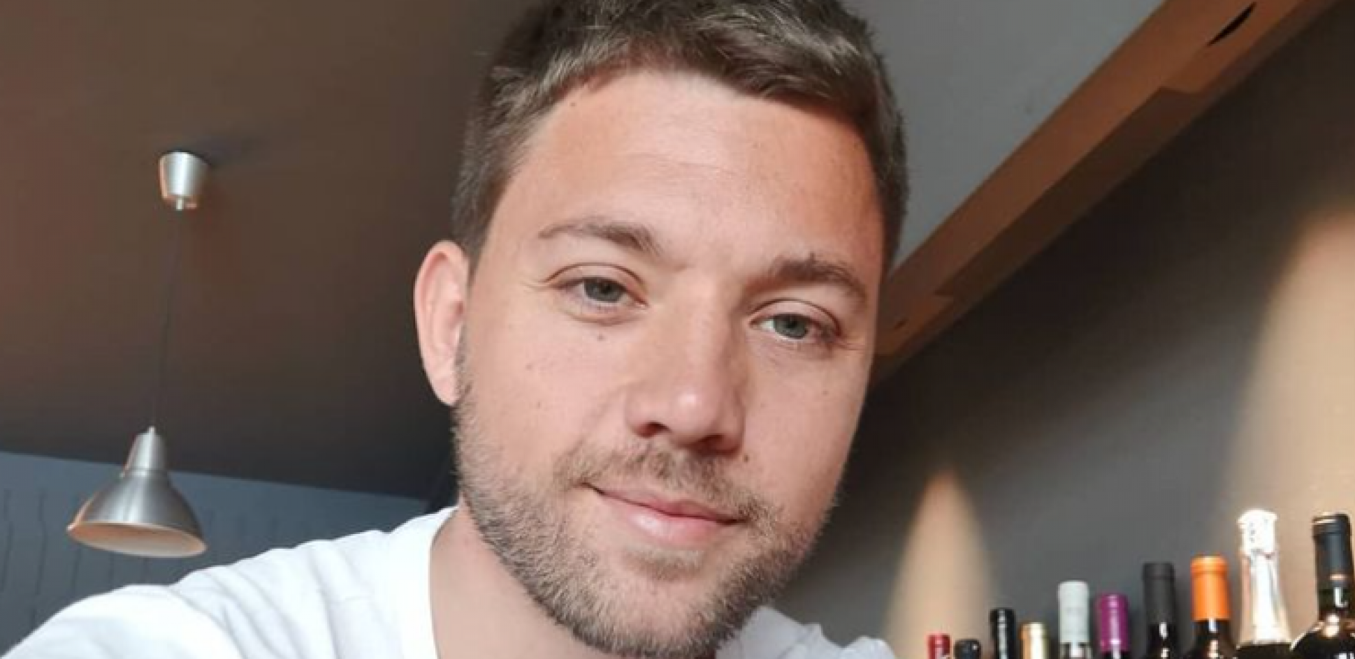 Oglasio se Stefan Živojinović nakon dve godine , Šta god da odluči Brena i Boba ga podržavaju u svemu  (FOTO)