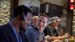 ZAKERBERG SVAKI DAN NOSI ISTU MAJICU NA POSAO Kad je otkrio zašto ne menja odeću, ljudi ostali u šoku