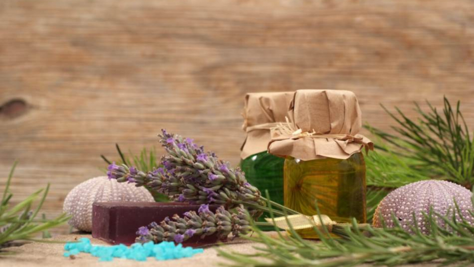 BLAGO ONOM KO POSEGNE ZA NJIM Koristan je za čišćenje krvi, reumu, artritis i gih