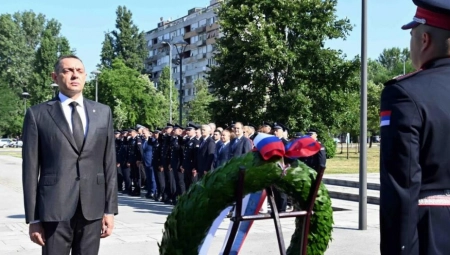 Ministar Vulin u poseti Svetoj Gori i Hilandaru