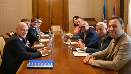 VESIĆ: Potpisan memorandum sa francuskom kompanijom RATP (FOTO)