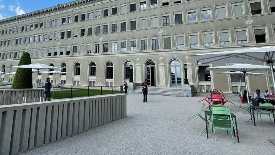 KINA POZVALA SAD DA SE DRŽE ZAKONA Odluka Svetske trgovinske organizacije o carinama na uvoz čelika i aluminijuma se mora poštovati!