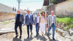 LEPE VESTI ZA STANOVNIKE SREMSKIH KARLOVACA Ulica braće Anđelić  krajem avgusta u novom ruhu (FOTO)