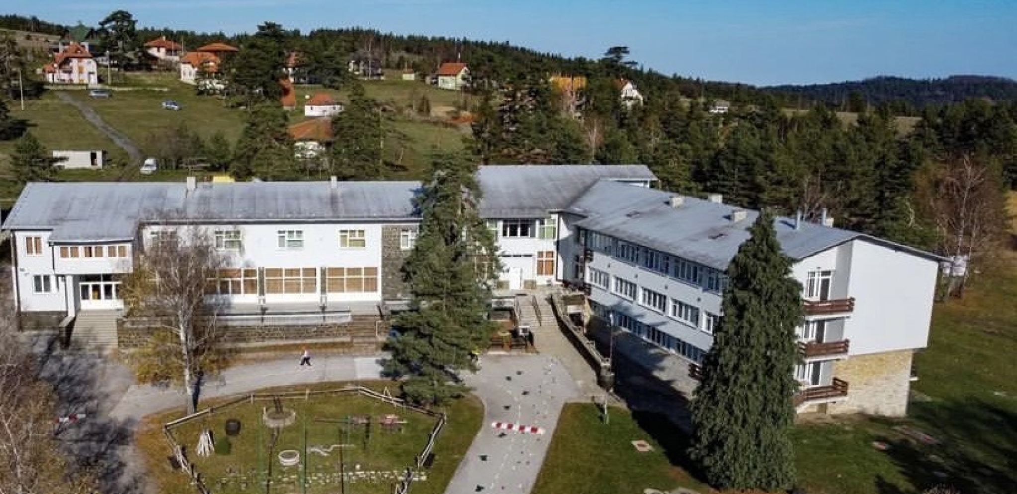 DECI POSLUŽILI SMRDLJIVU KAJGANU? Nastavlja se crni niz zaražavanja dece salmonelom na rekreativnoj nastavi i ekskurzijama širom Srbije