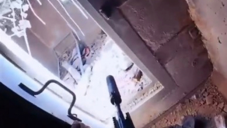 OVO NEMA NI U VIDEO-IGRICAMA Pogledajte kako pripadnici "Vagnera" na juriš zauzimaju ukrajinske rovove (FOTO/VIDEO)