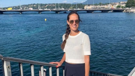 SKINULA SE ANA IVANOVIĆ Zbog njene slike "gore" društvene mreže, muškarcima nije dobro (FOTO)