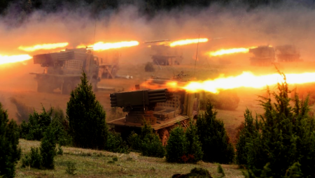SRBIJA JE ARTILJERIJSKA SILA NA BALKANU ZBOG OVE ZVERI Pakleni raketni sistem u Vojsci Srbije, ovo neverovatno oružje grmi bez milosti (FOTO/VIDEO)
