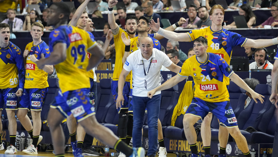 SRBI OSTALI BEZ FINALA Kjelce preko Vesprema do borbe za trofej Lige šampiona