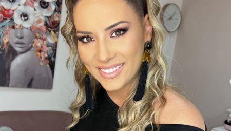 MILICA KON PONOVO ŠOKIRA Po savetima striptizete redovno koristi vazelin za ovaj ženski trik