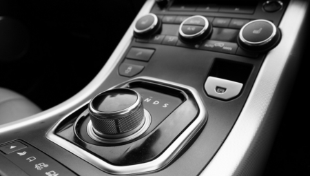 ŠTA AKO SE ZAMRZNE RUČNA KOČNICA? Obavezno obratite pažnju na ove stvari