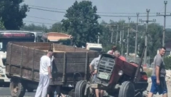 STRAVIČNA NESREĆA NA IBARSKOJ MAGISTRALI Direktan sudar traktora i automobila, saobraćaj u prekidu! (FOTO)