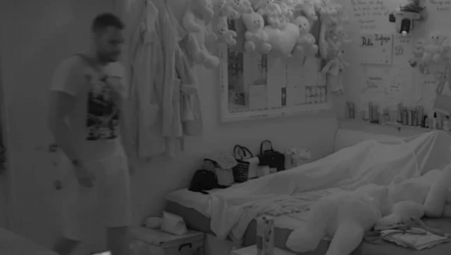 NOVI UDARAC ZA BIVŠEG Anđelo naišao tokom žestokog se*sa Dalile i Cara, uhvatio ih u nezgodnom trenutku, oni nisu marili (VIDEO+18)