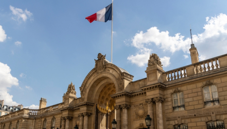 NOVI DETALJI ZAPLENE KOKAINA Policija imala dojavu! Krajnja destinacija bio Pariz! Evo odakle je droga krenula skrivena u SPECIJALNOM BUNKERU