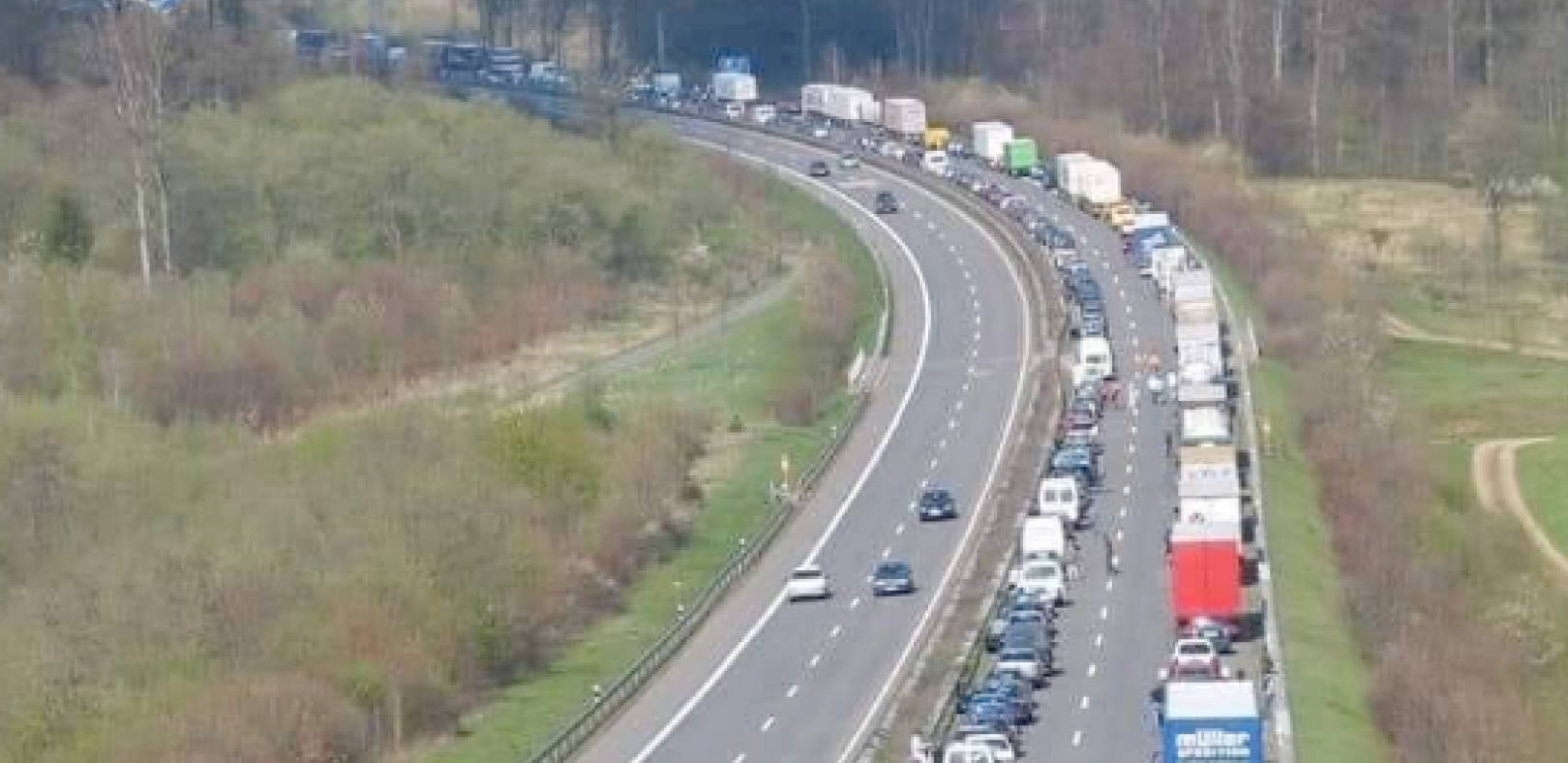 OVAJ ZAKON U NEMAČKOJ SPAŠAVA ŽIVOTE Ovakva regulacija na putevima mora postati obavezna u svakoj zemlji (FOTO)
